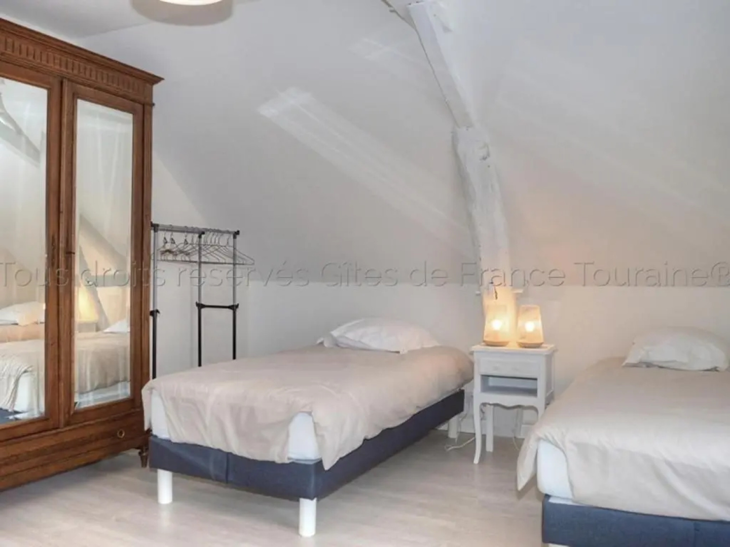 Gîte Channay-sur-Lathan, 4 pièces, 6 personnes - FR-1-381-494