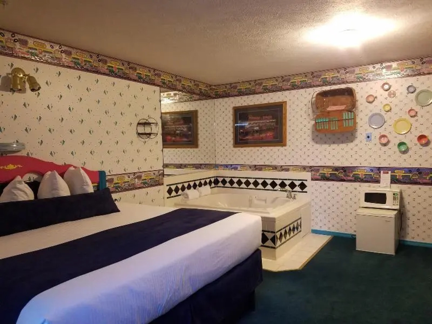 Howard Johnson Ponderay/Sandpoint