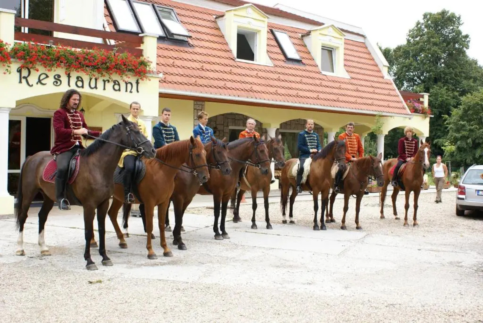 Huszár Panzió és Étterem