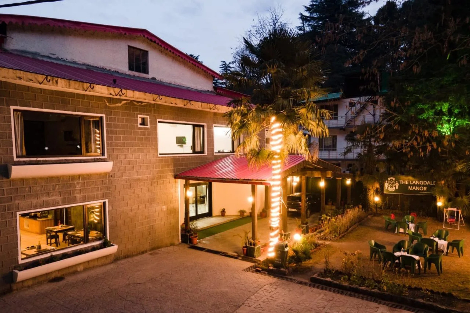 OYO 10959 Hotel Langdale Manor