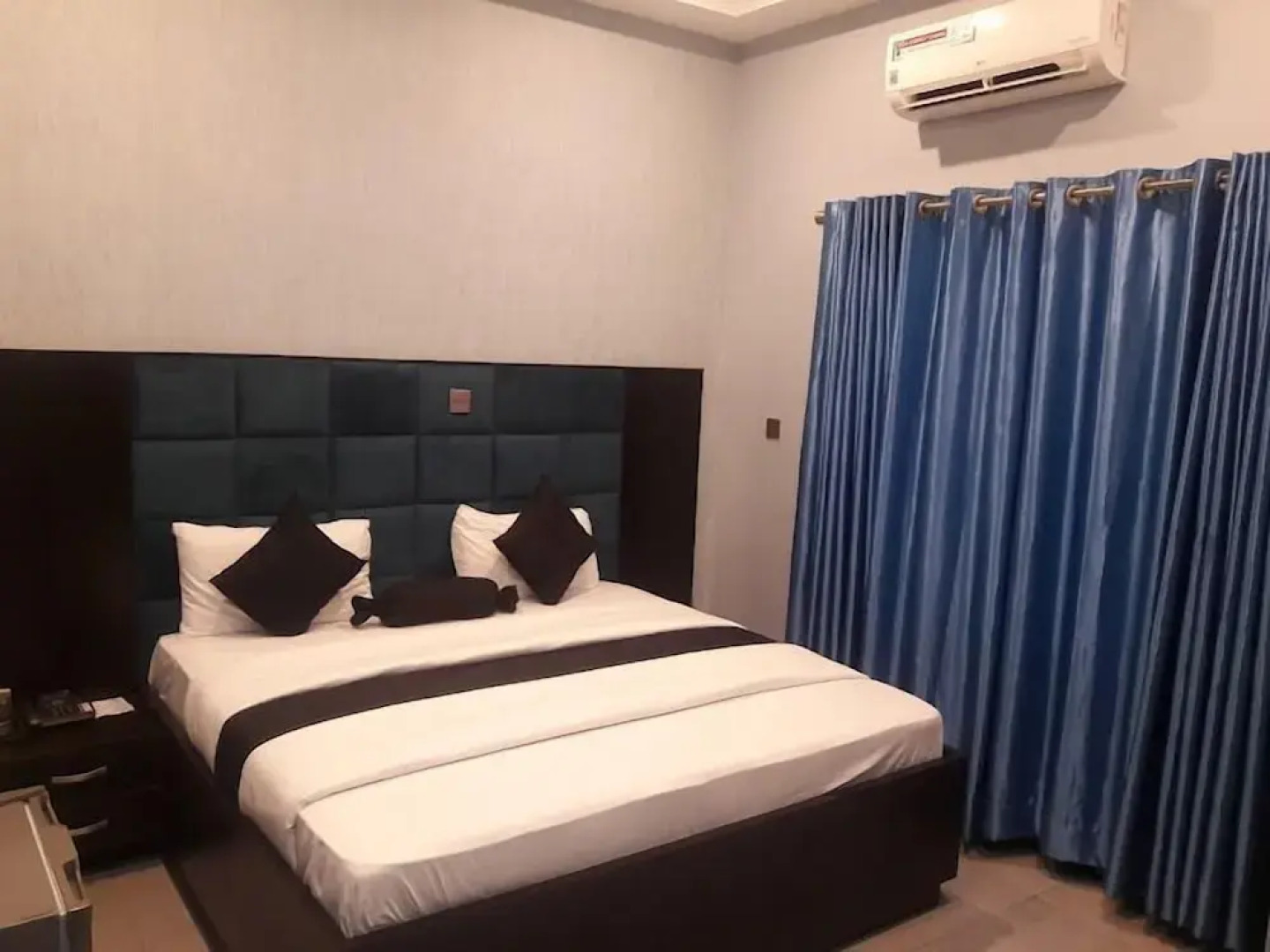 The Autograph Hotels and Apartments