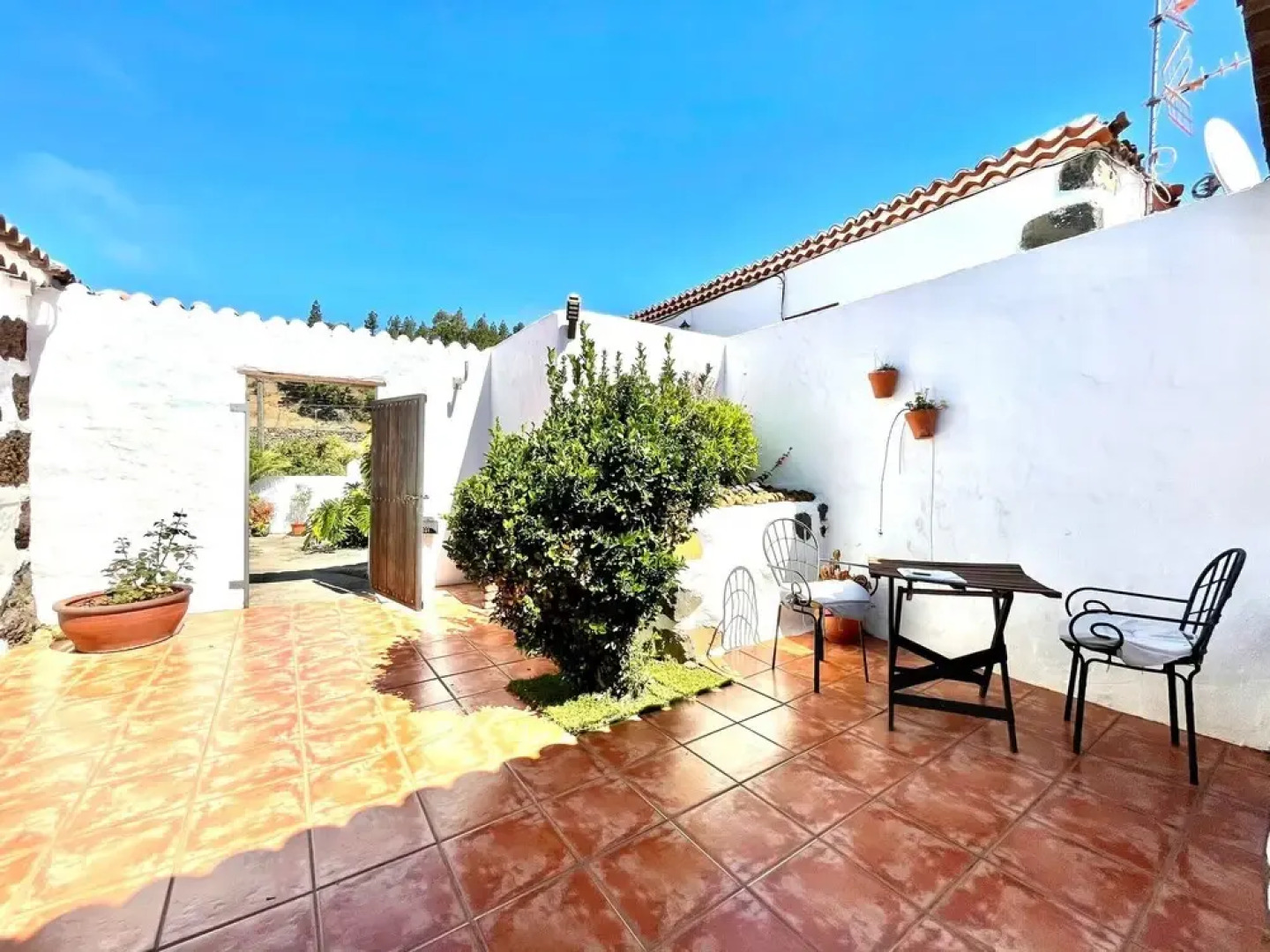 Bungalow 1 con Wifi A C BBQ Piscina en La Palma