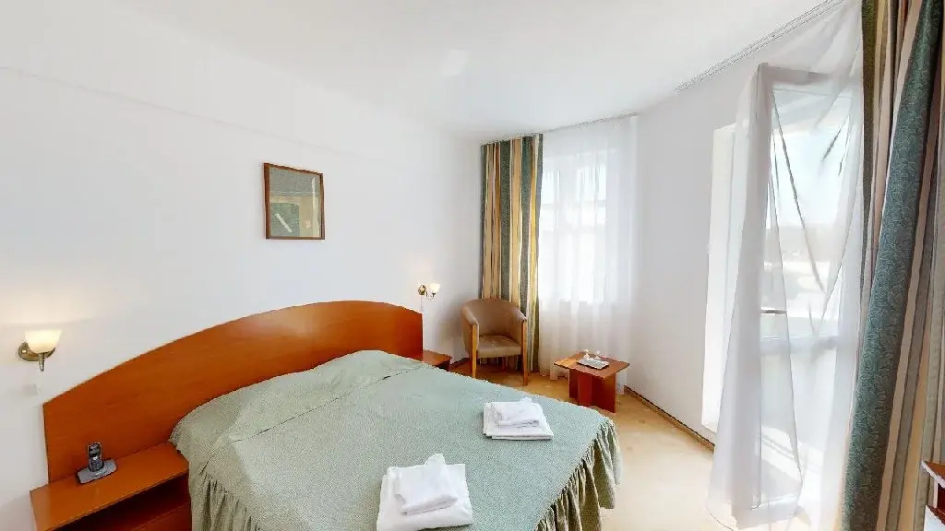 Complex Jasmine Ocna Sibiului  Hotel Helios