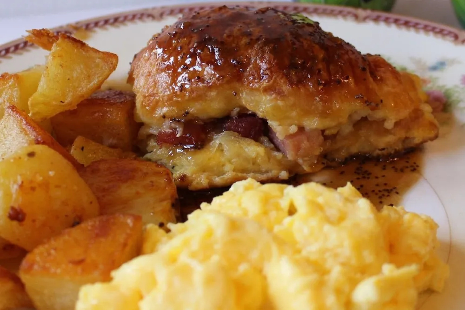 Avenue Hotel Bed and Breakfast