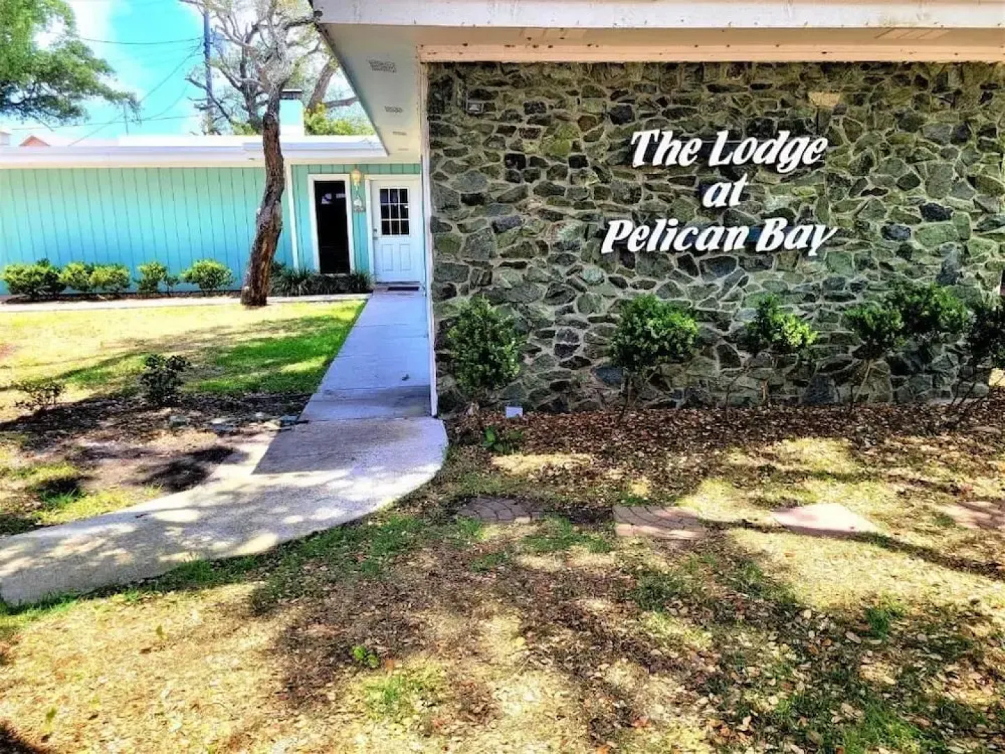 Pelican Bay Resort