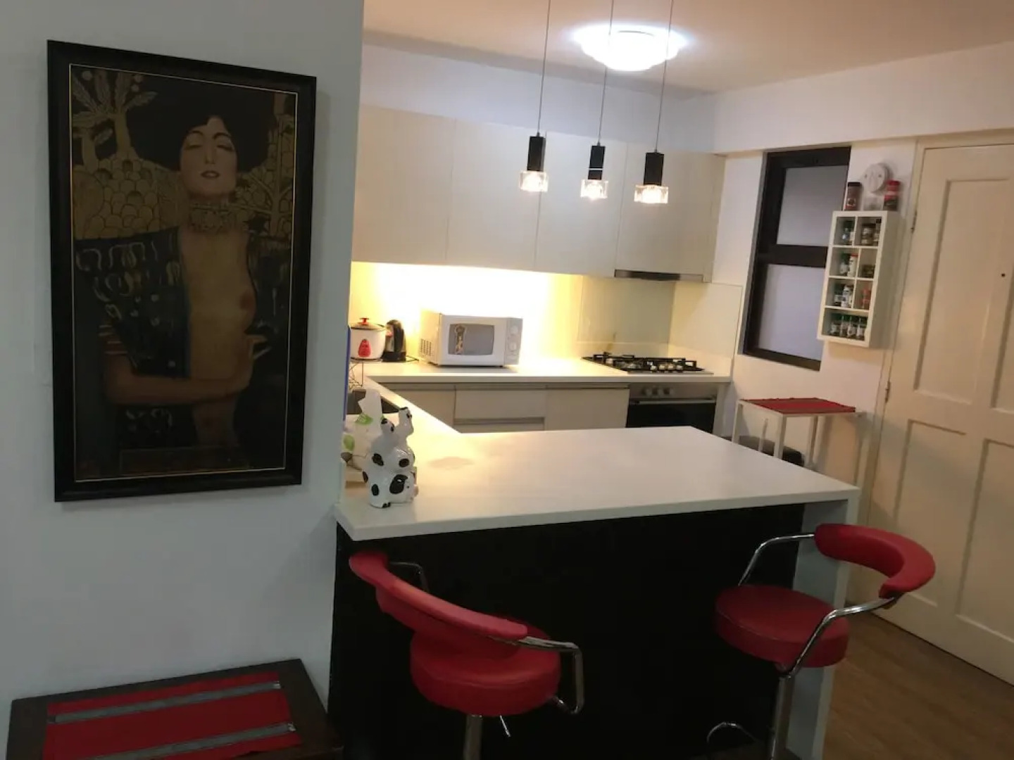 jKSUITES Manila Condos