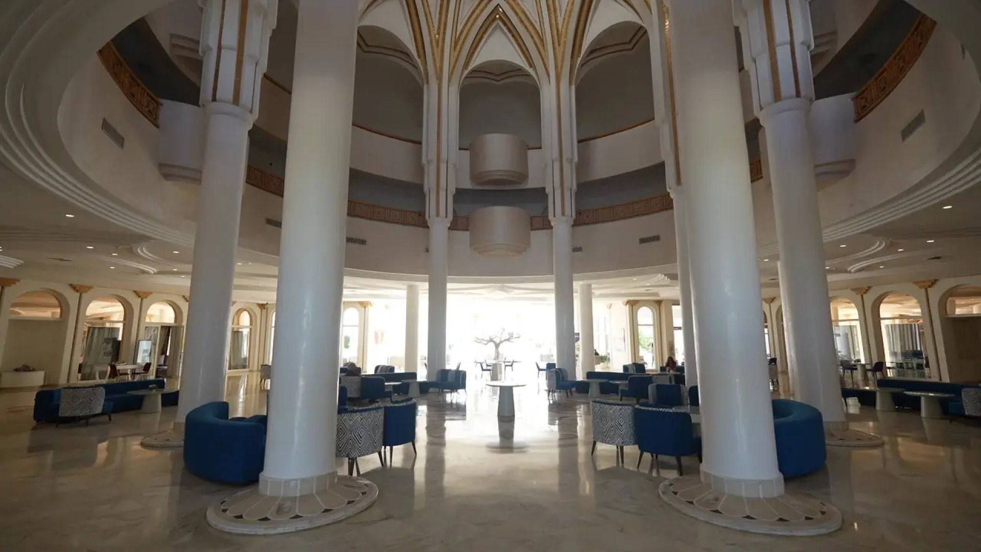 Royal Tulip Taj Sultan