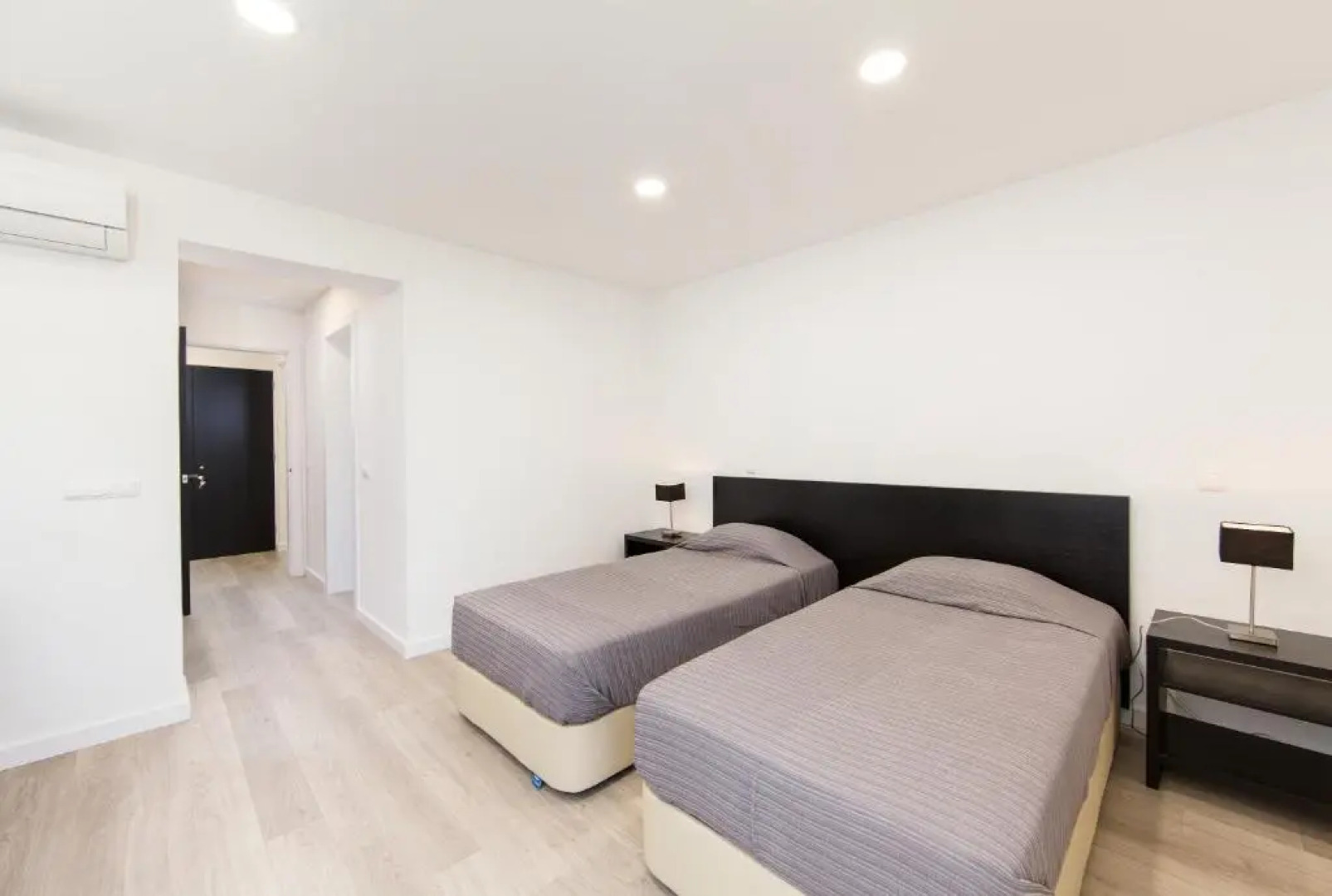 XA Apartments RRAL-579