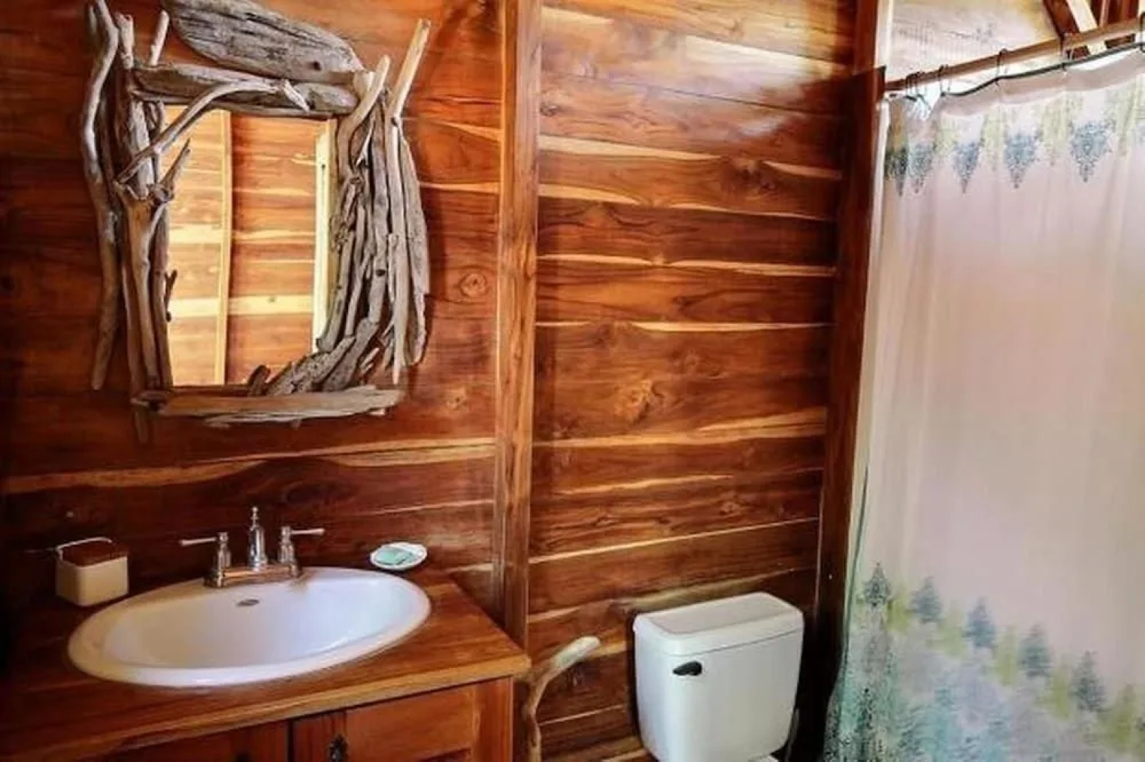 The Beach Bungalows Tamarindo B&B
