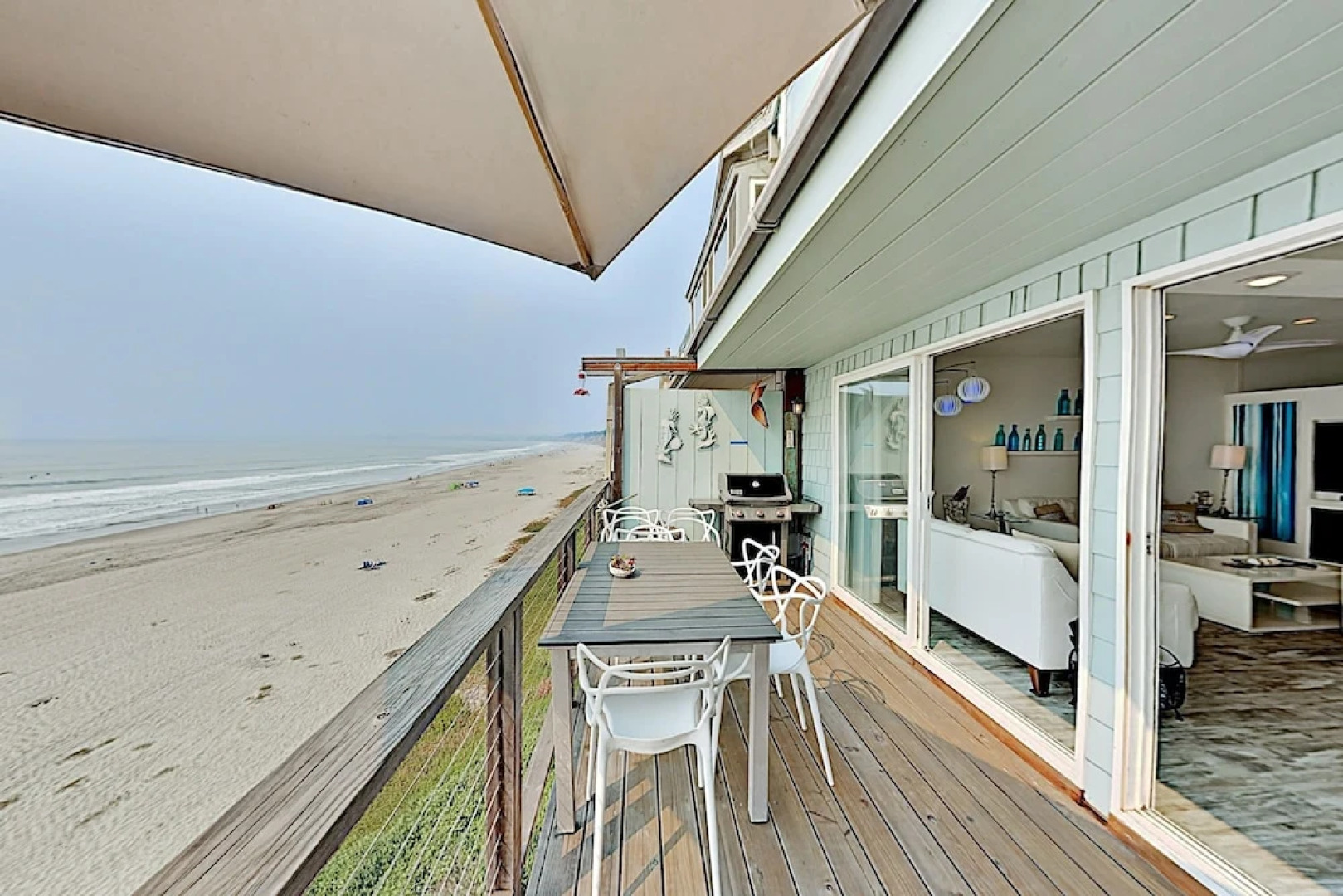 Mer De Calladonn - Ocean-View Oasis w/ Balcony townhouse