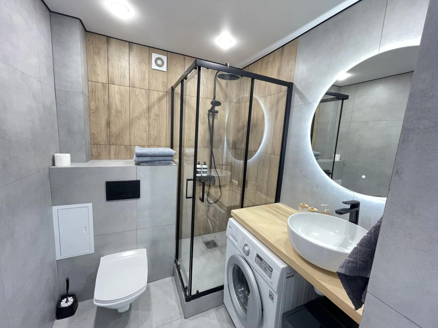 Апартаменты на улице Комарова