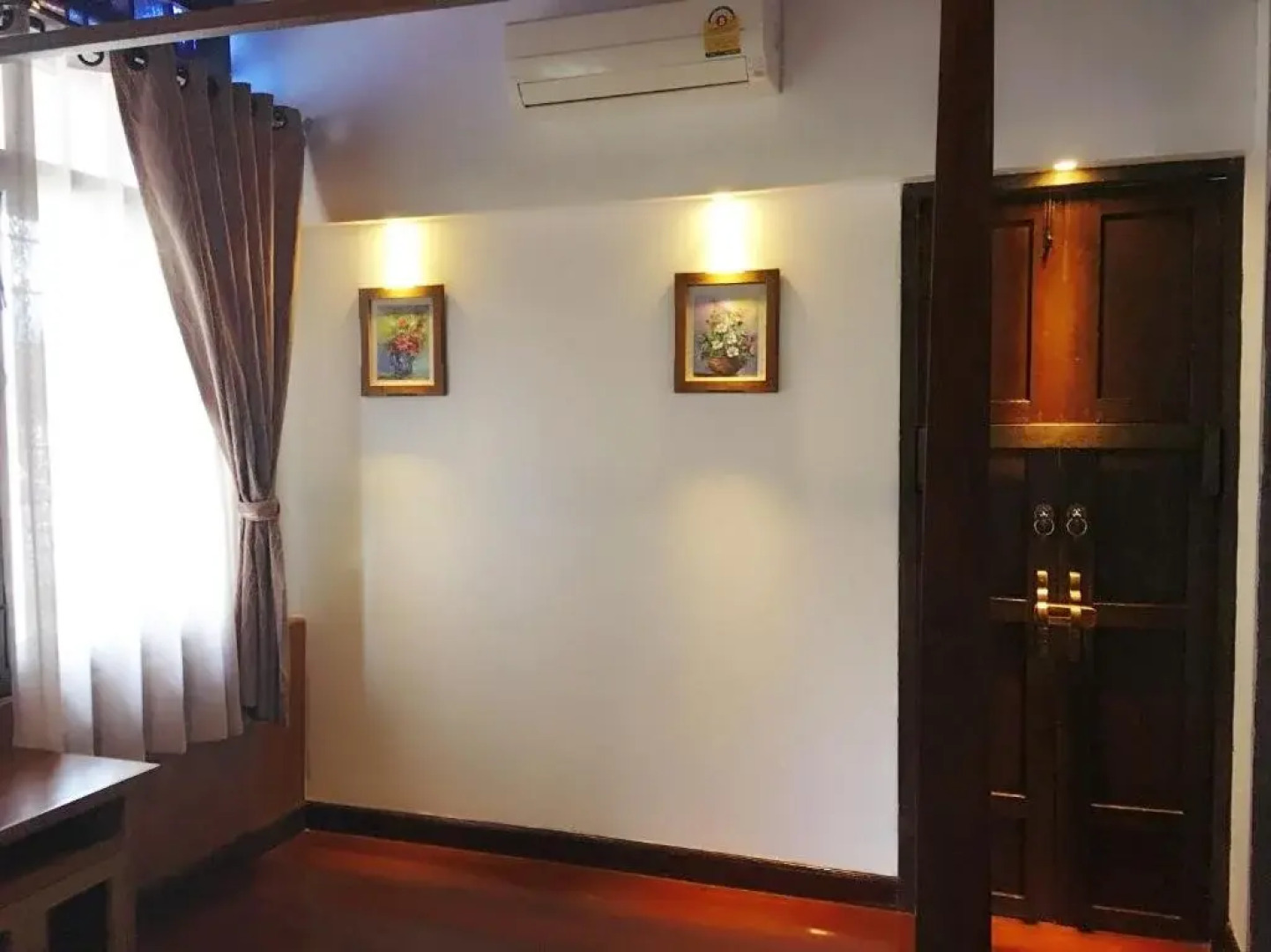 The House Boutique Hostel