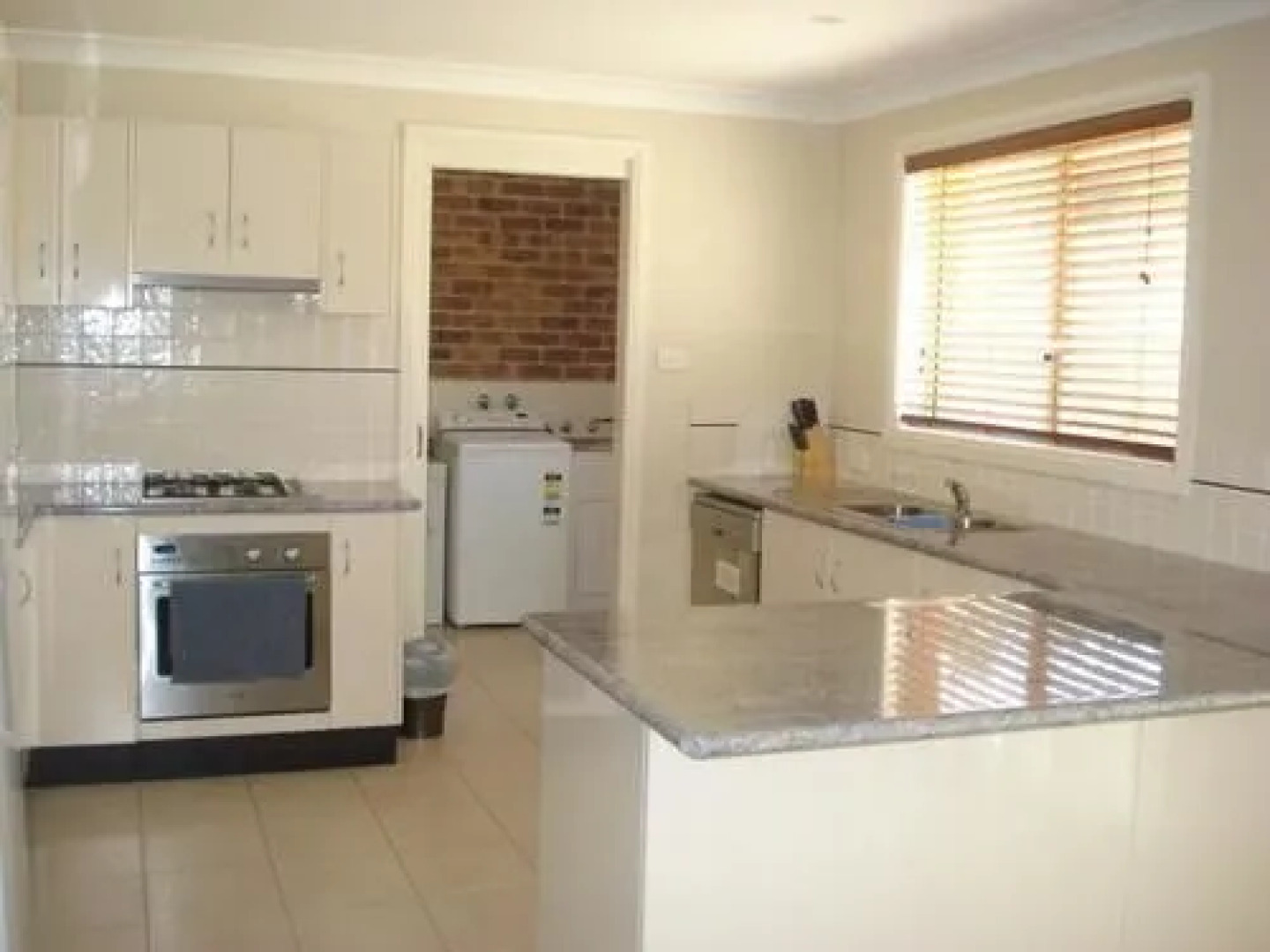 Breakaway Apartments