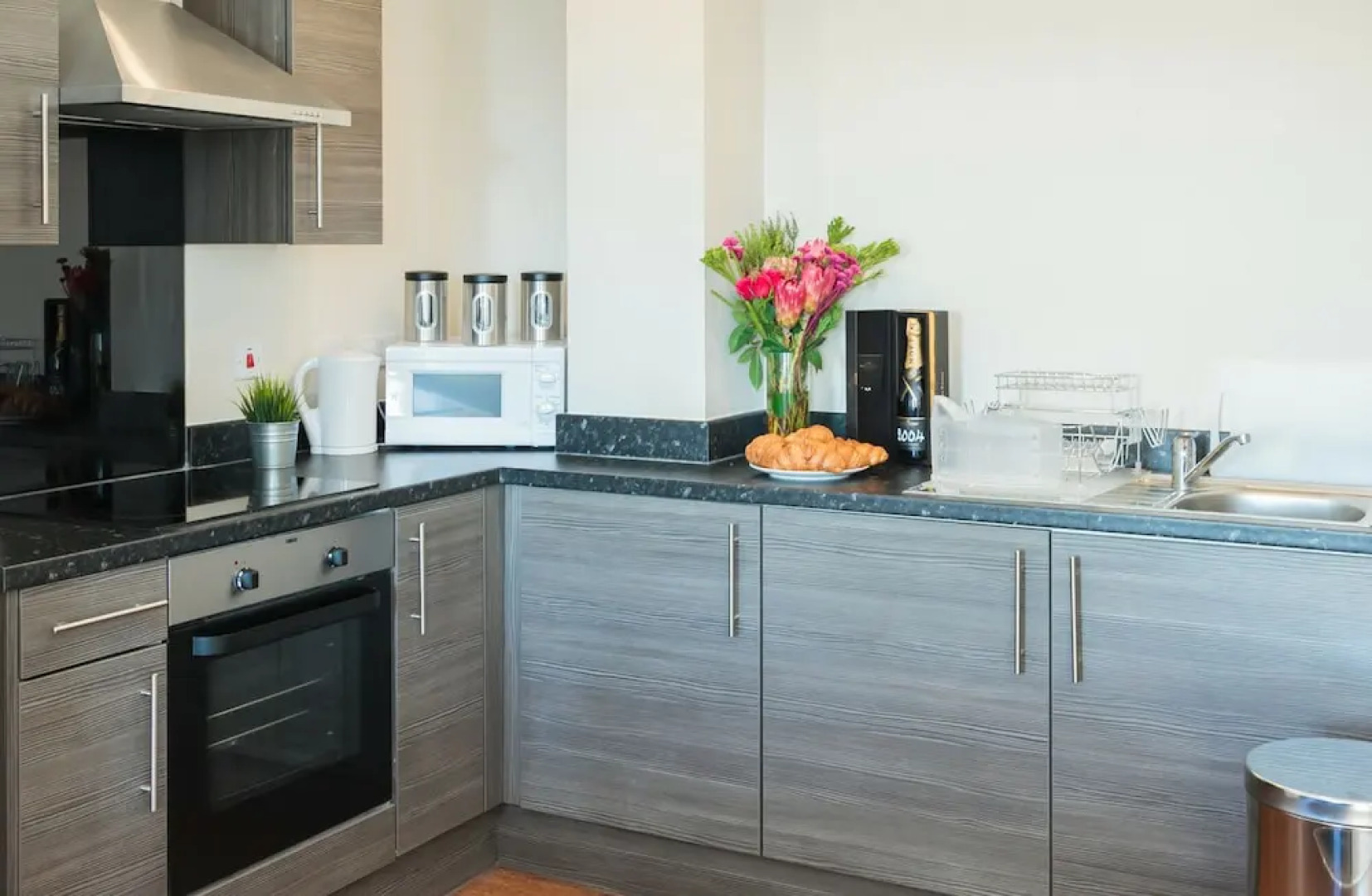 Approved Serviced Apartments Park Rise