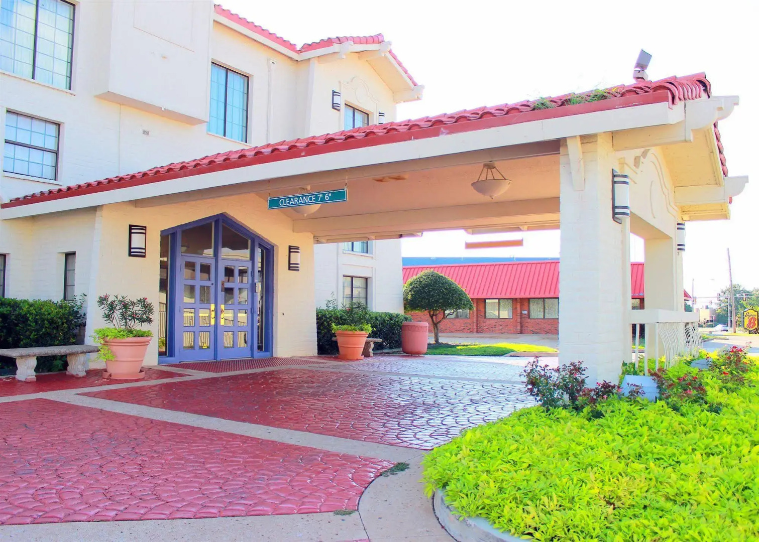 Baymont by Wyndham Tulsa Broken Arrow