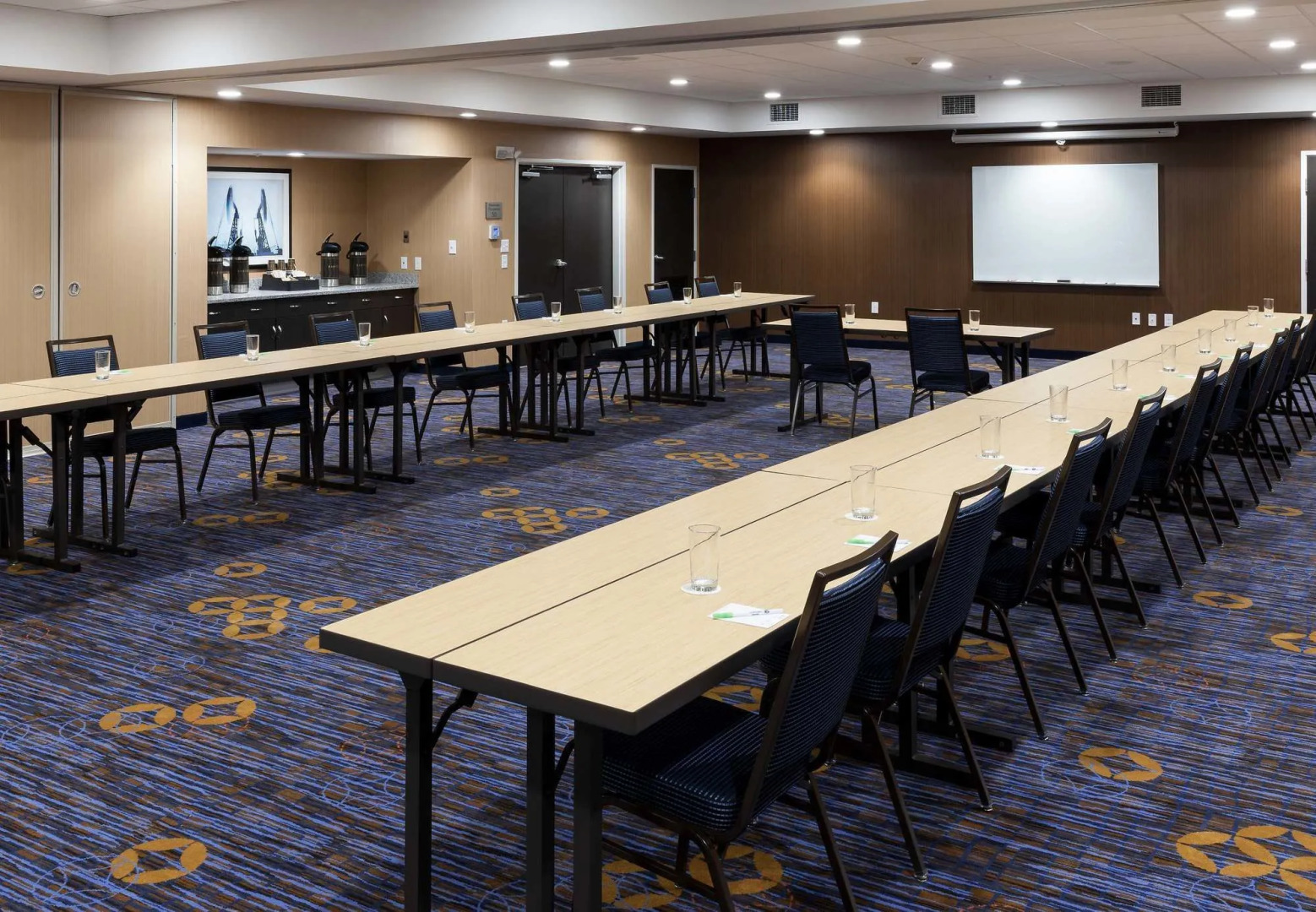 Courtyard by Marriott Houston North/Shenandoah