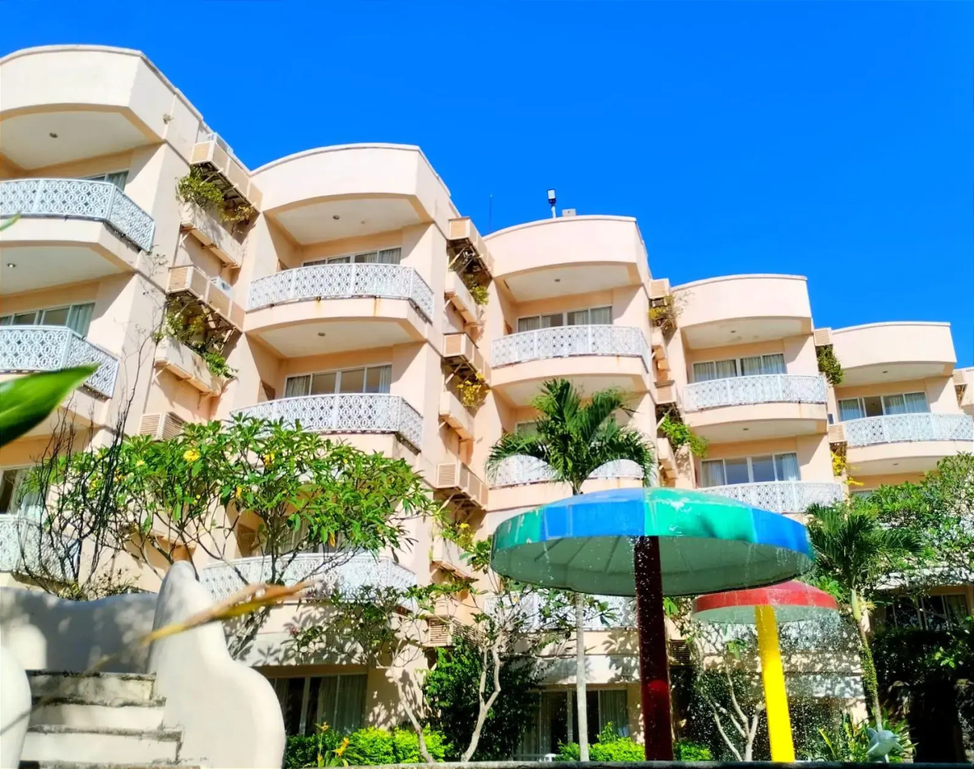 Hawaii A Club Bali Resort