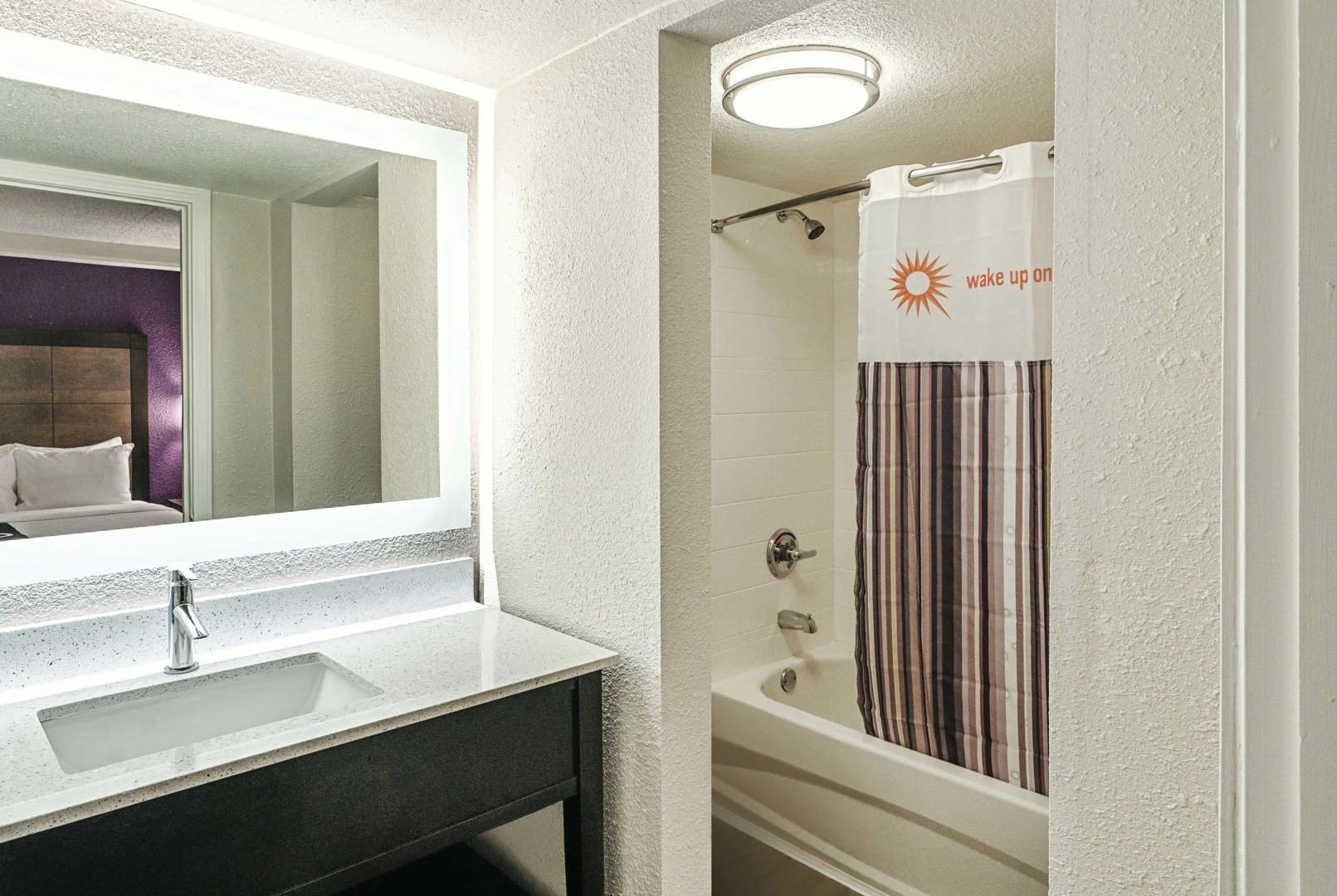 La Quinta Inn & Suites by Wyndham Lubbock West Medical Centr