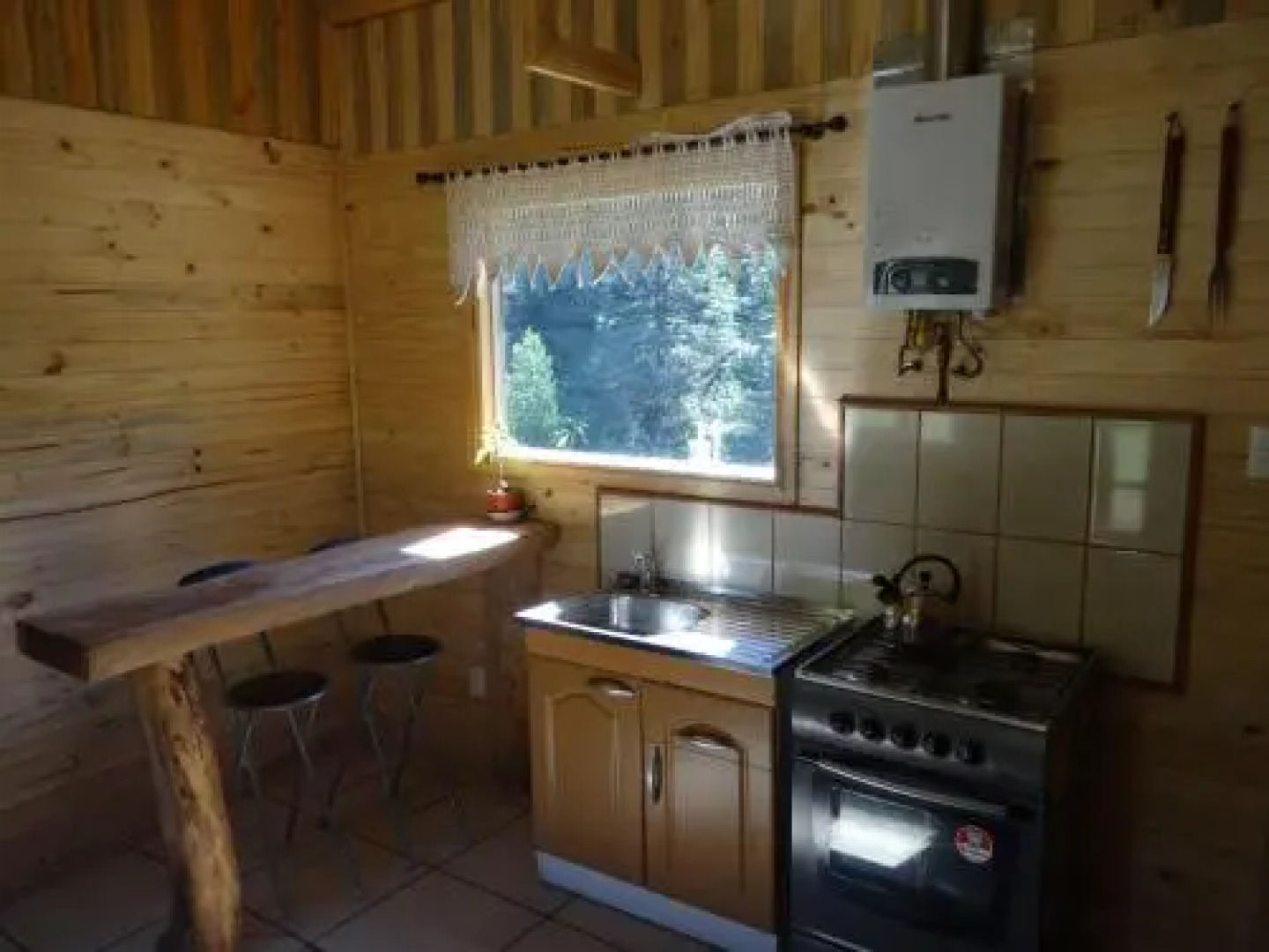 Cabañas Los Maquis 7 Tazas