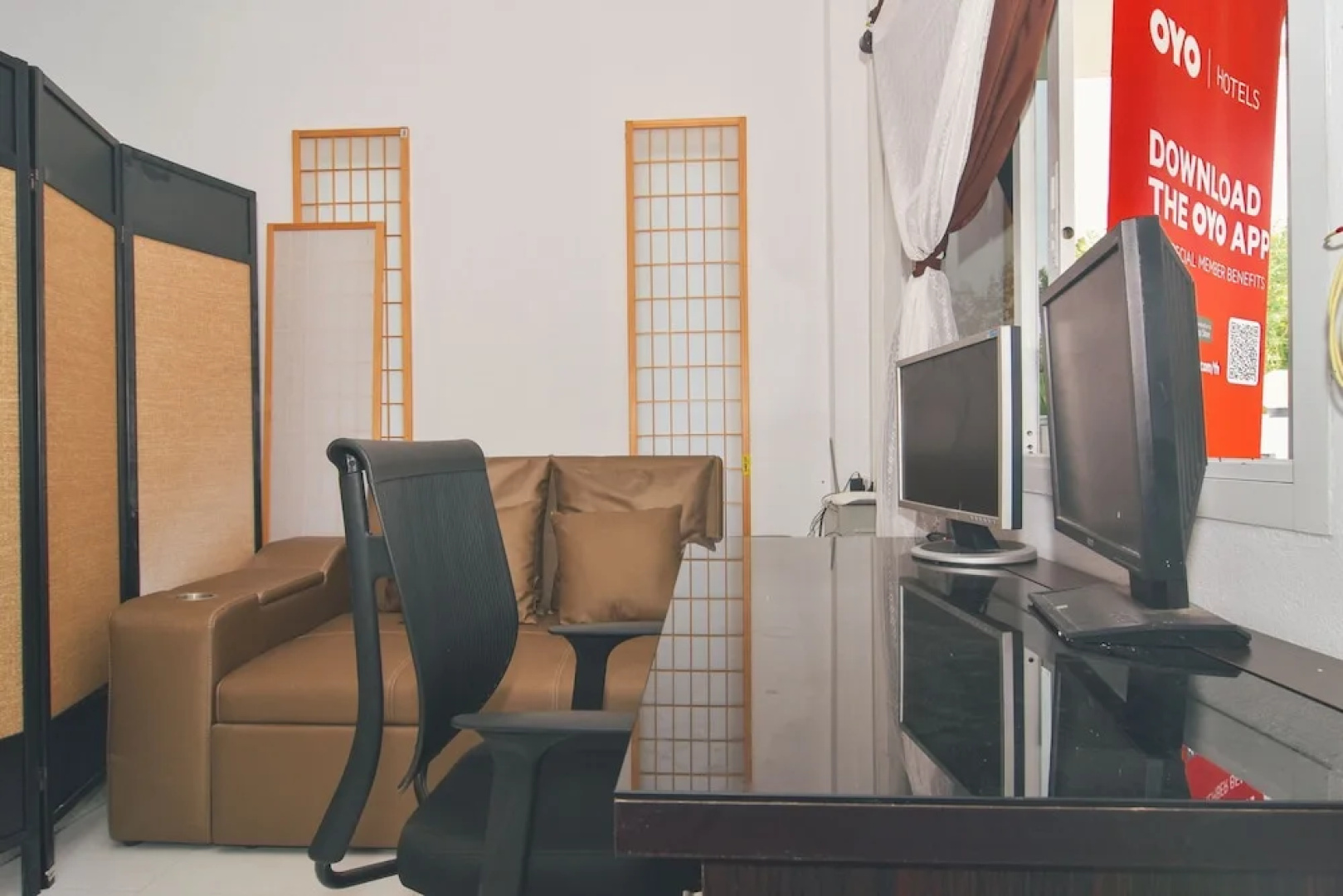 Runya Poolvilla by OYO Rooms