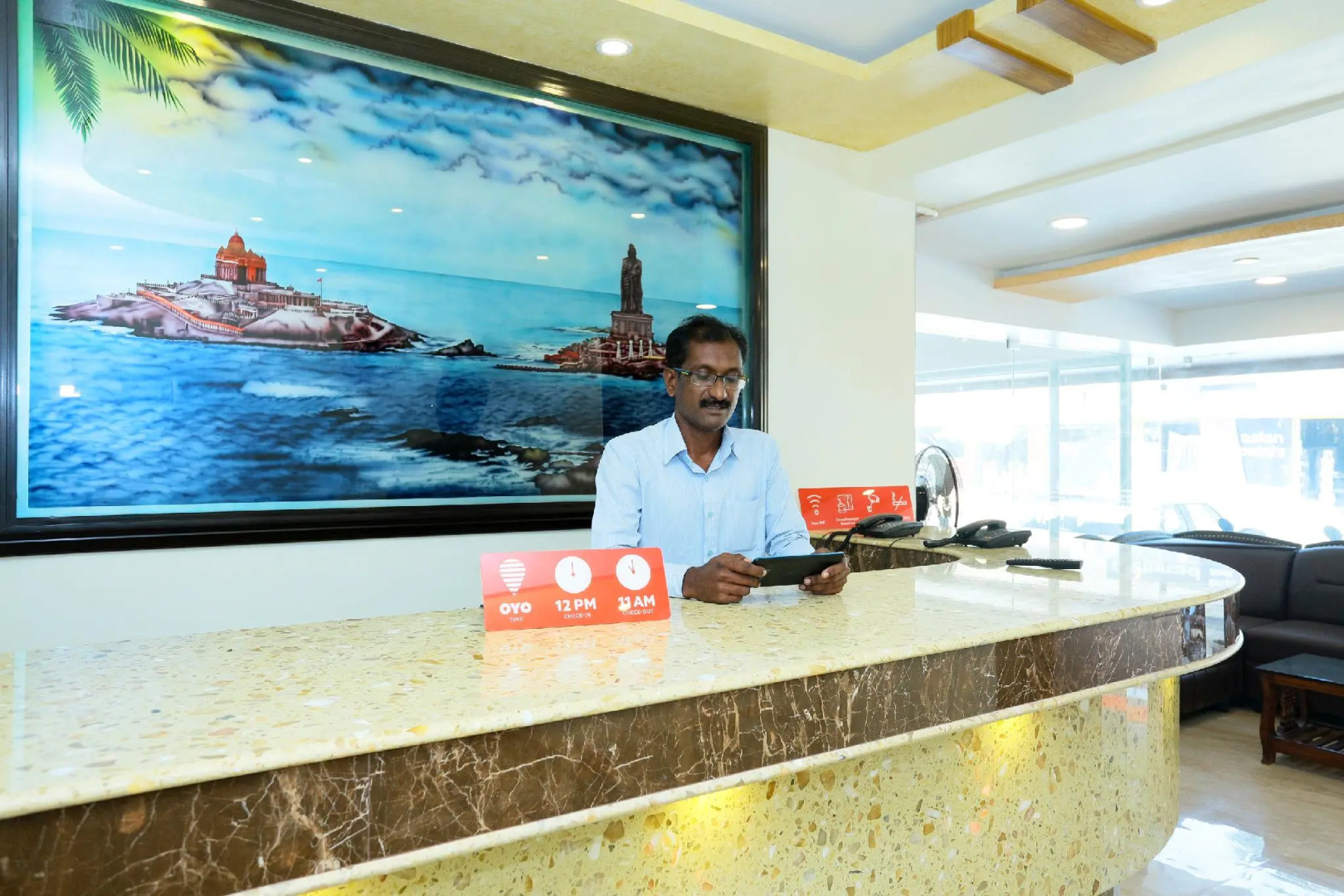 OYO 16388 Hotel Jeyam