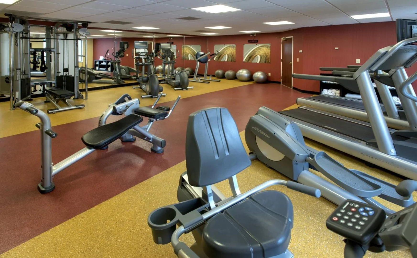 Courtyard by Marriott Charlotte City Center