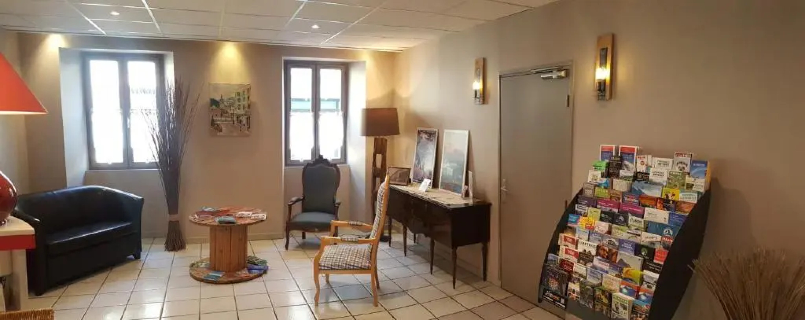 Hôtel de Genève , Faverges-Seythenex 74210, Haute Savoie