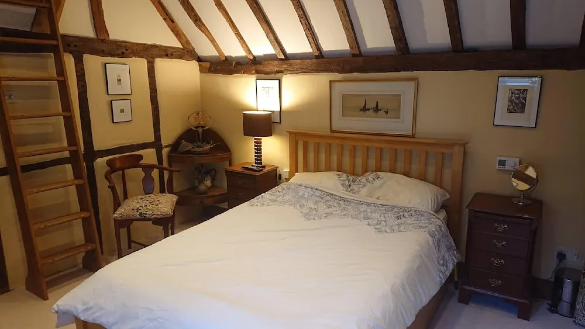 Charming 17th Century 2-bed Cottage in Medmenham