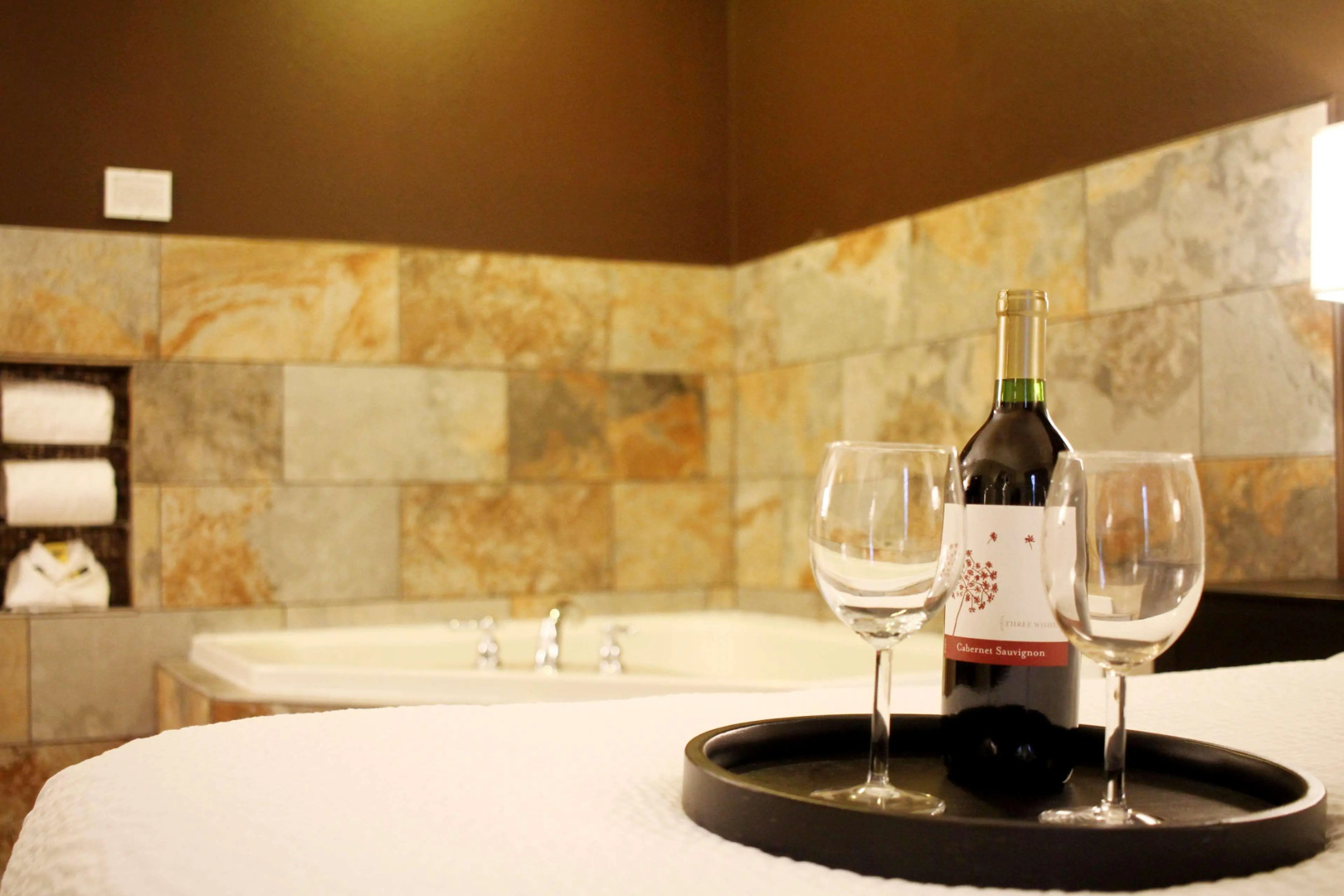 Best Western Plus Des Moines West Inn & Suites