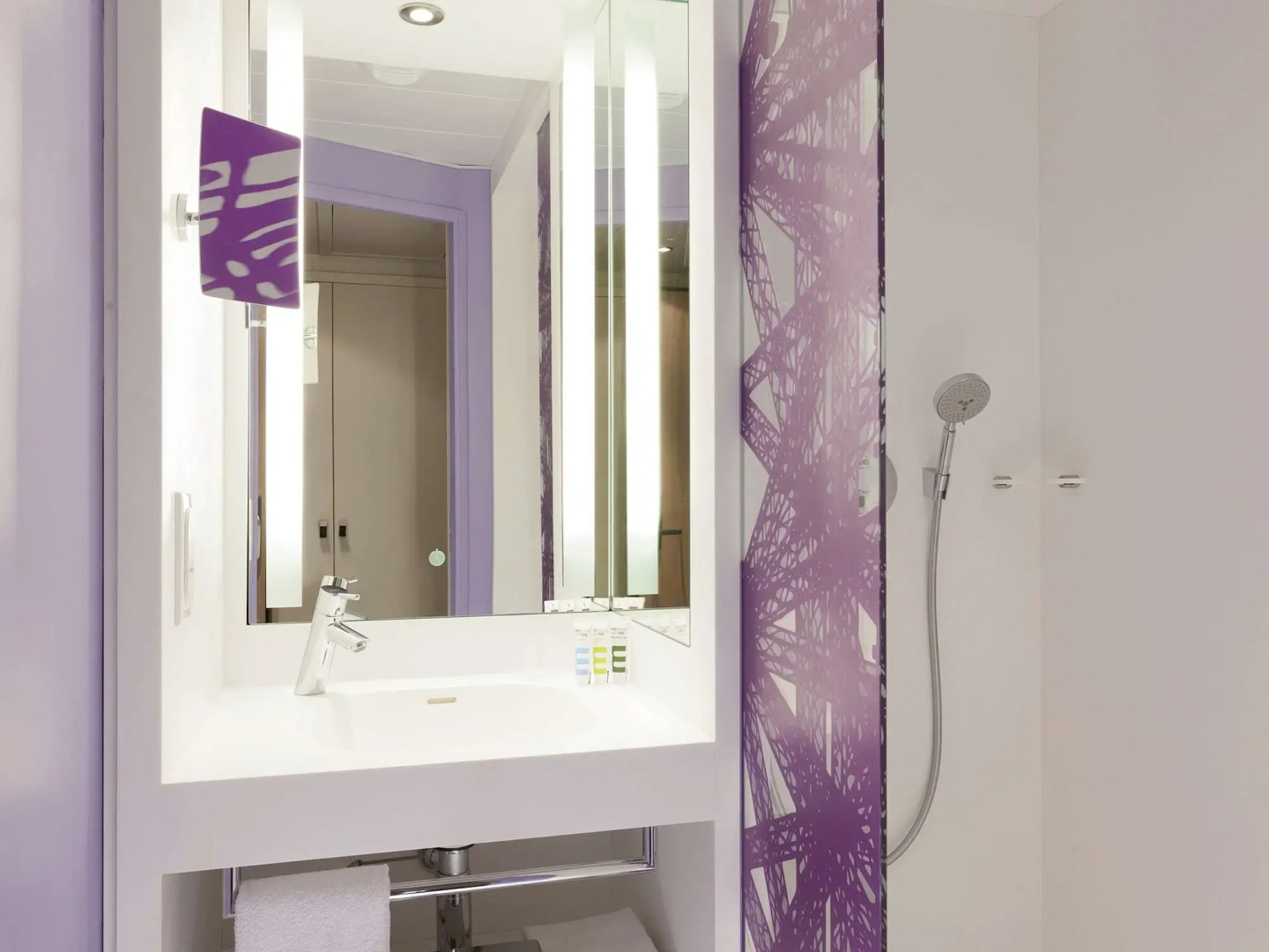 Отель Mercure Paris Centre Tour Eiffel 