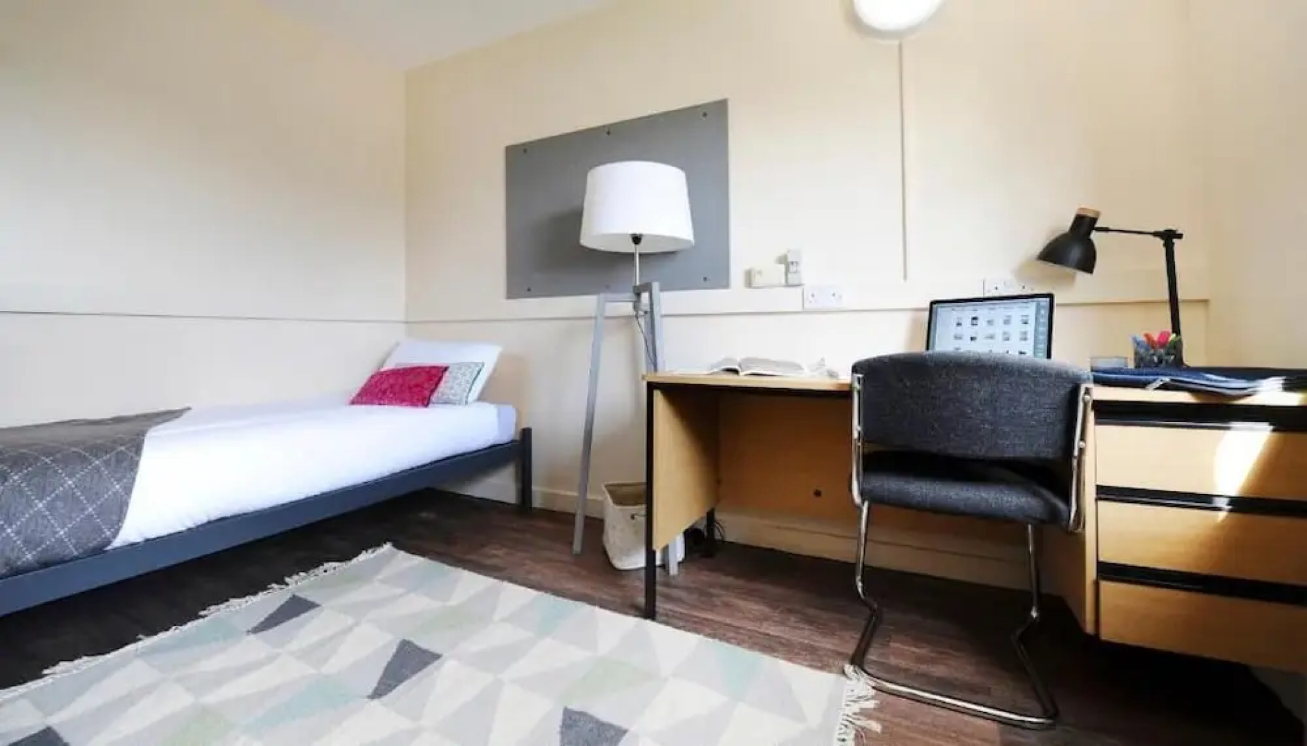Salford Student Village (Campus Accommodation)