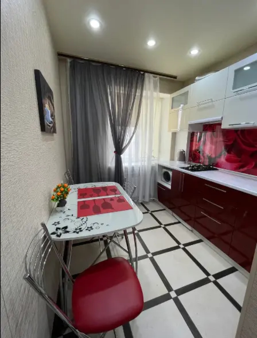 Апартаменты в 7-м микрорайоне 26