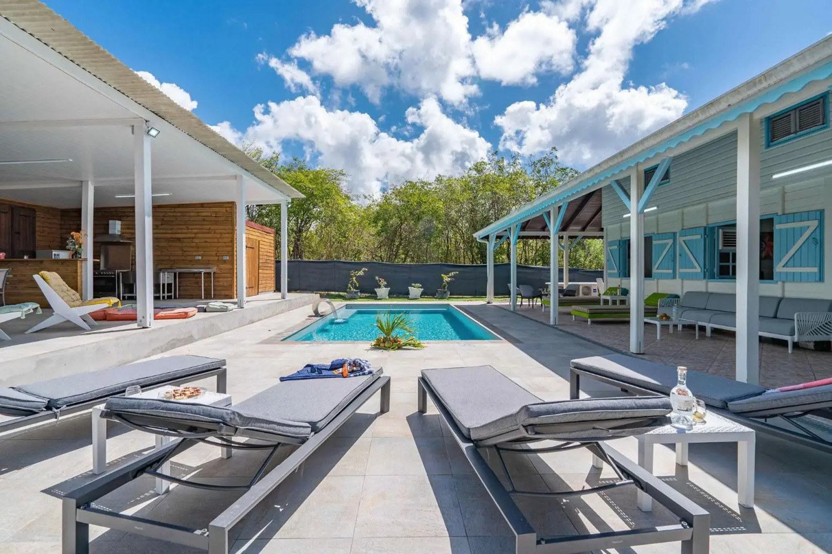 Villa Lyjade, 4 CH, piscine, vue mer