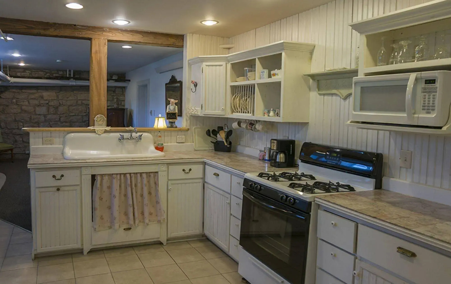 Alexander Mansion Bed and Breakfast