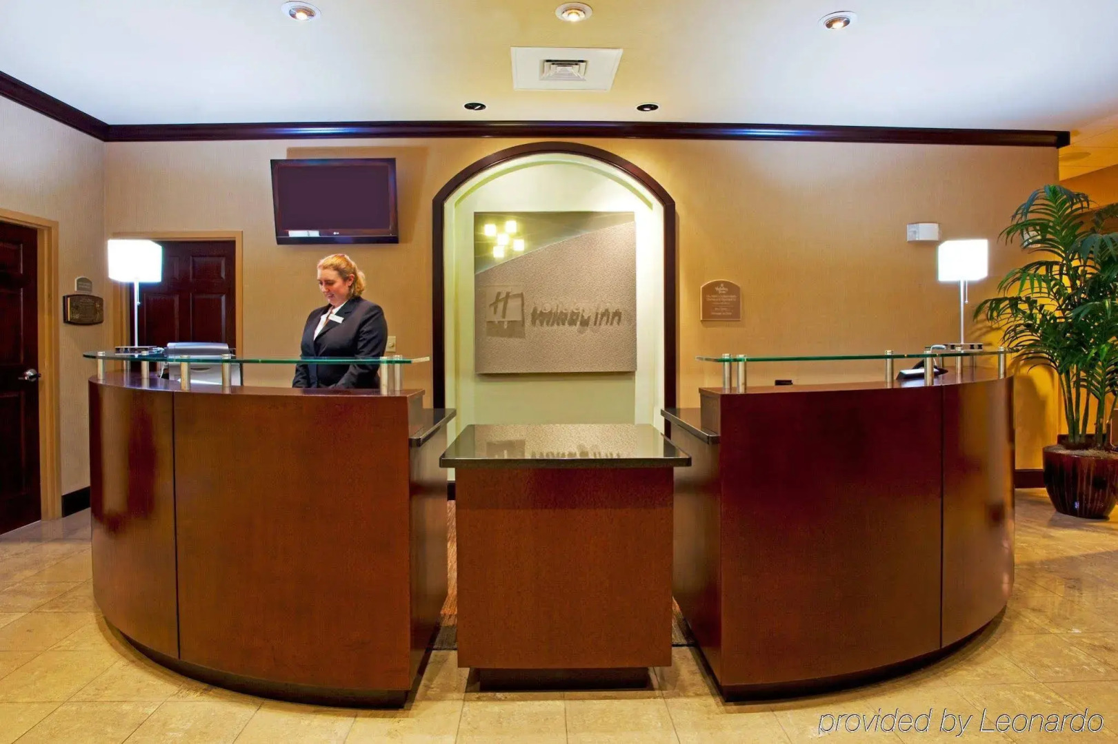 Holiday Inn Hotel & Suites Orange Park by IHG