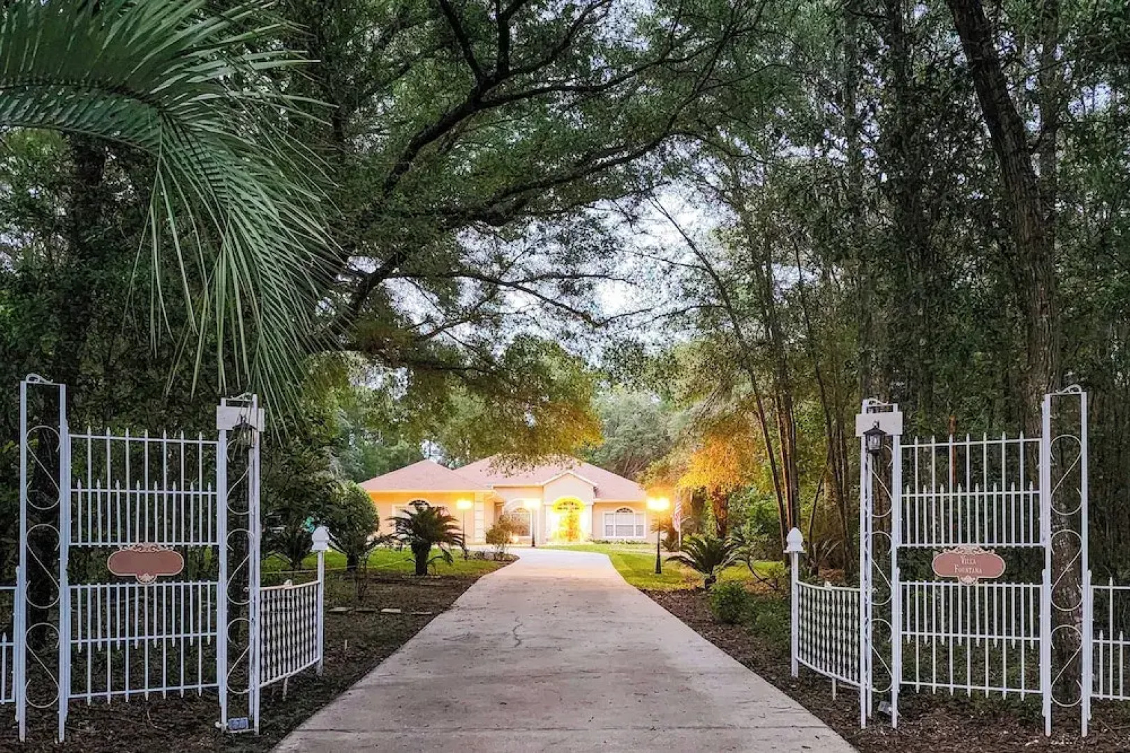 4 Mi to Rainbow Springs: Dunnellon Villa w/ Pool!