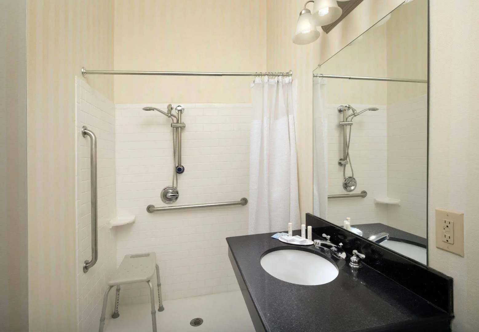 Fairfield Inn & Suites Weatherford