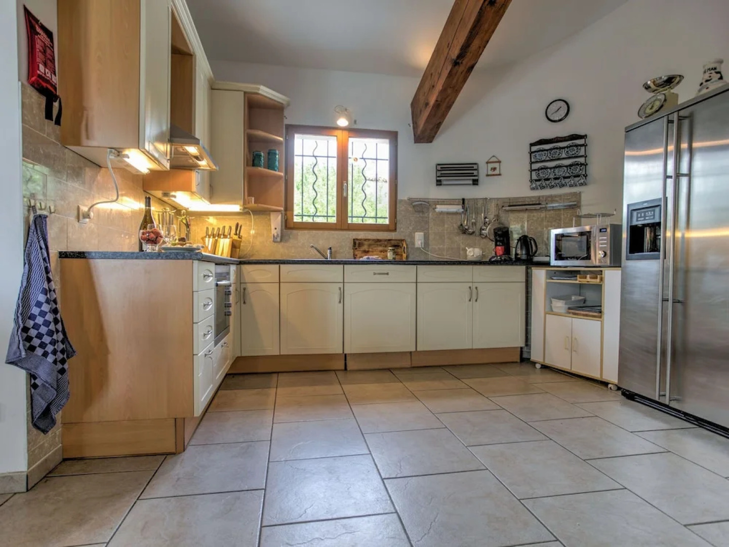 Lively Villa in Félines-minervois With Pool