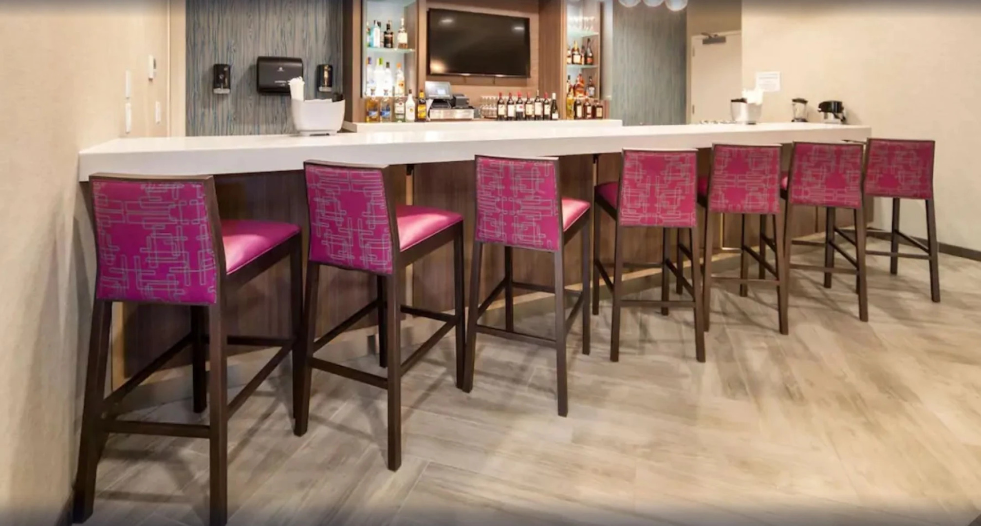 Home2 Suites by Hilton Newark Airport