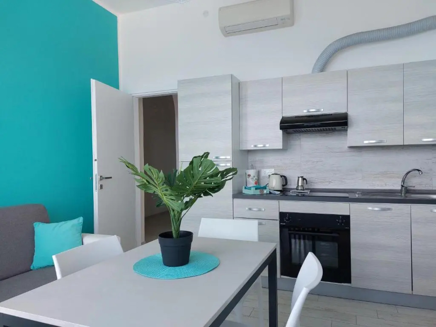 Una finestra sul mare Home 1