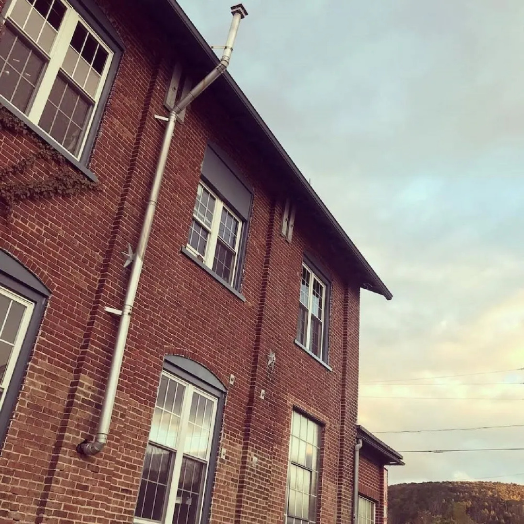 City House Hostel Poconos