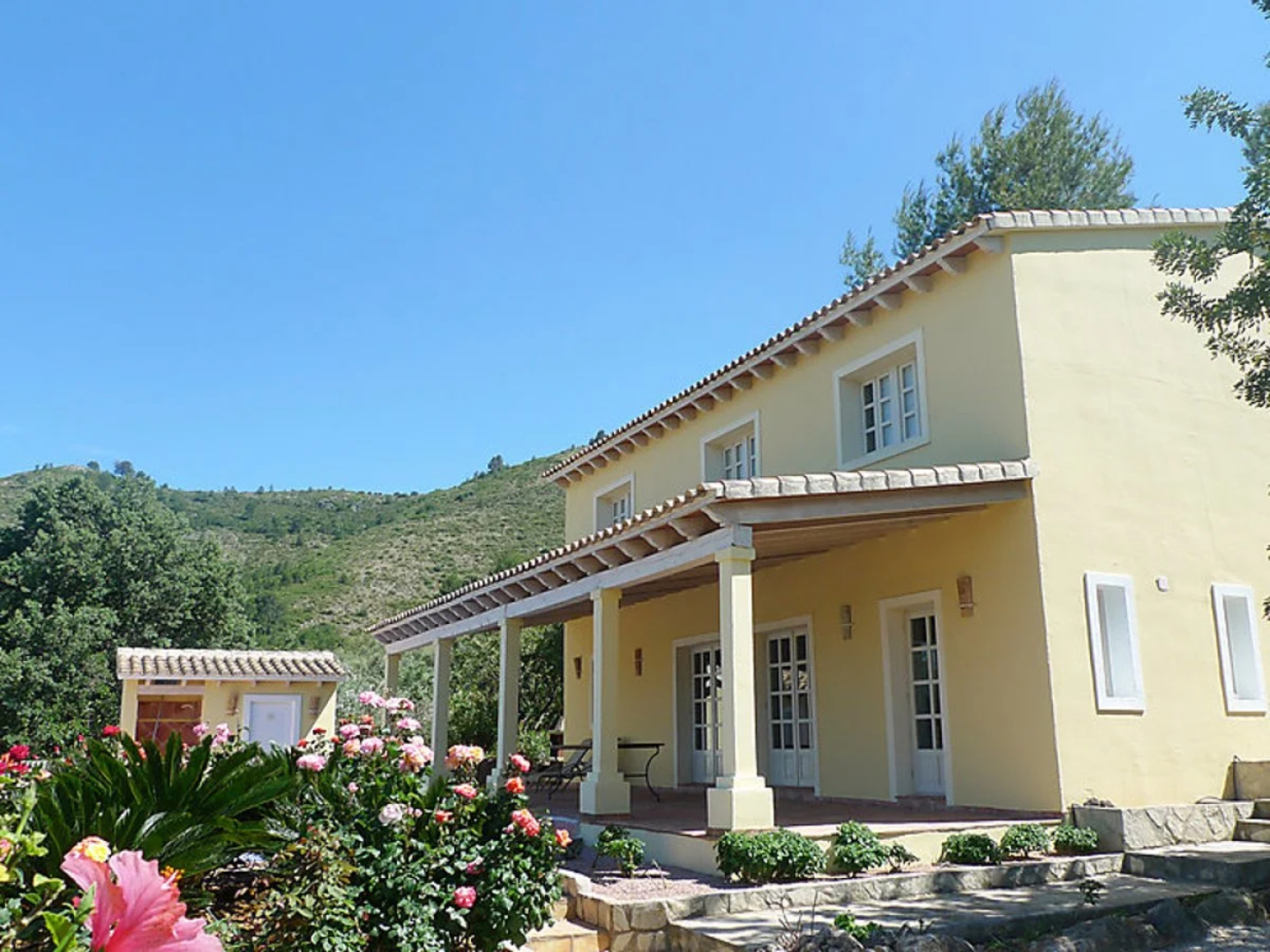 House Eretat Falcone