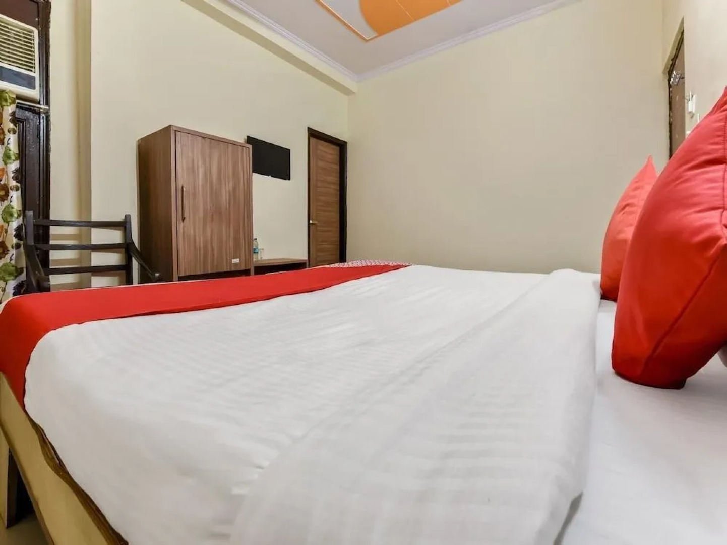 OYO 16642 Flagship Hotel Mahadev