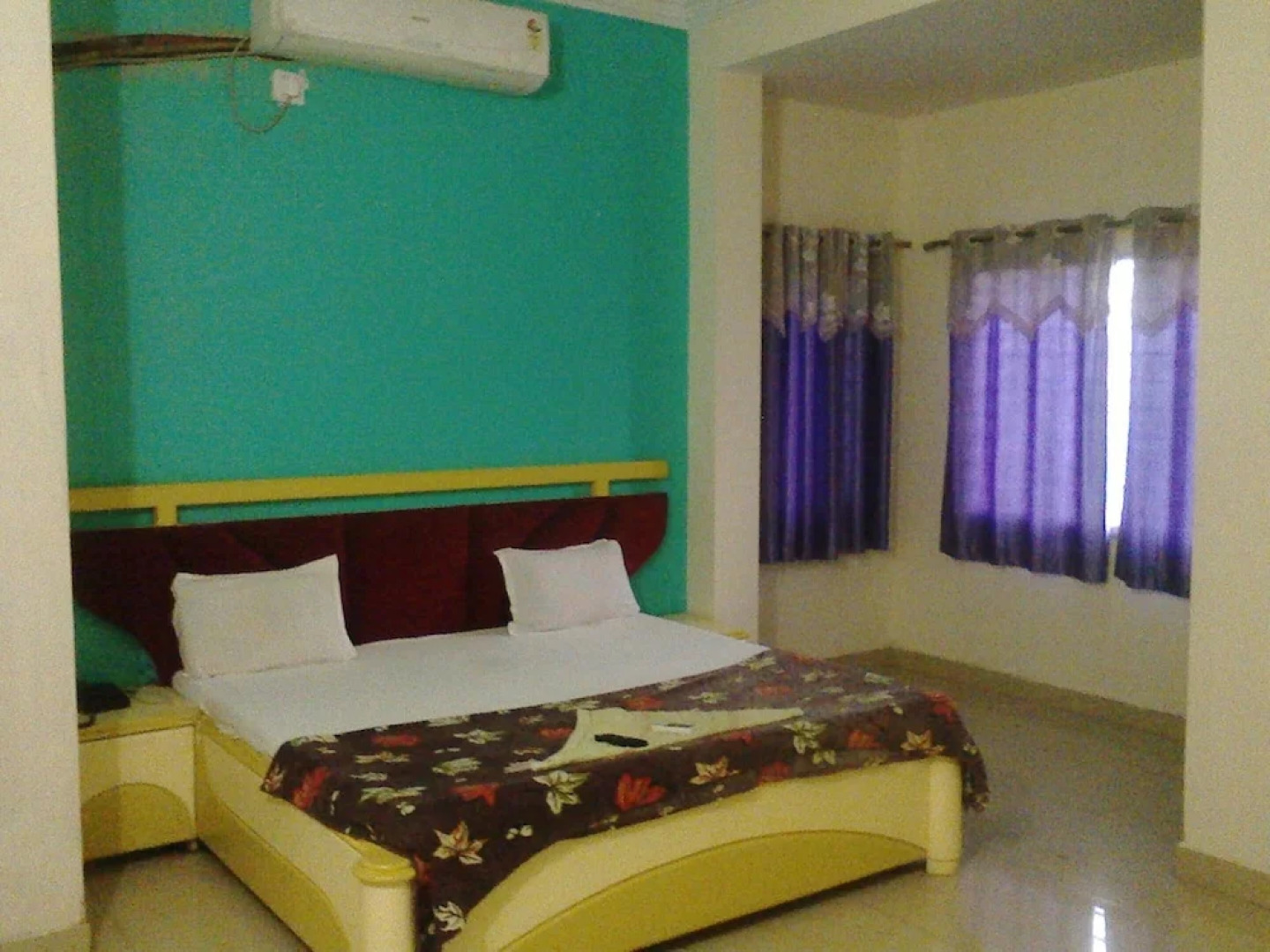Goroomgo Hotel Rajawat Madhya Pradesh