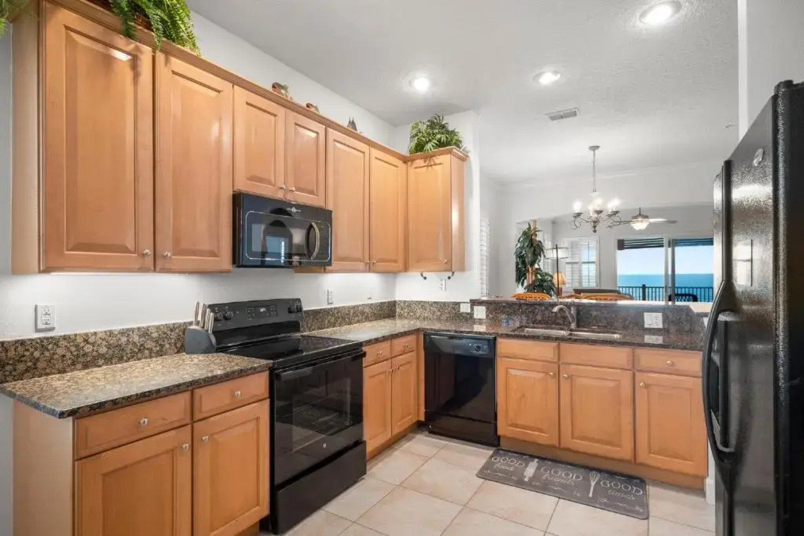 851 Cinnamon Beach, 3 Bedroom, Sleeps 6, Ocean Front, 2 Pools, Elevator