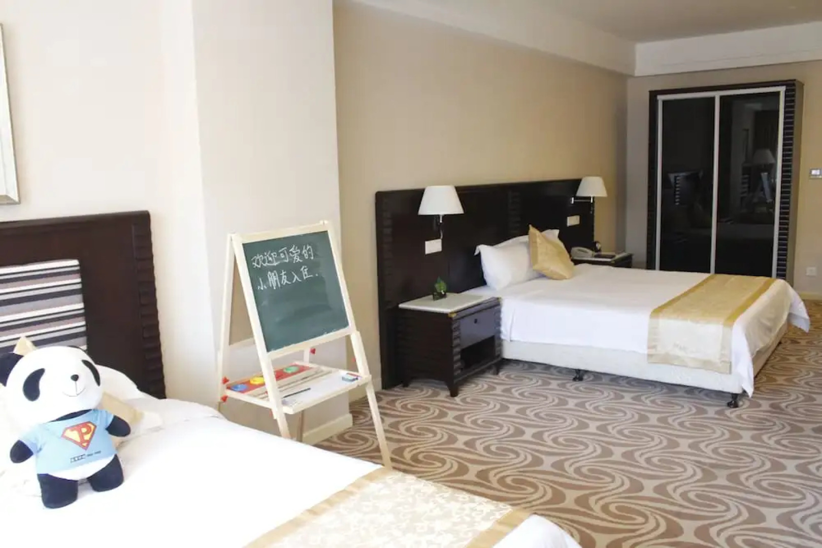 Xiangming Holiday Hotel