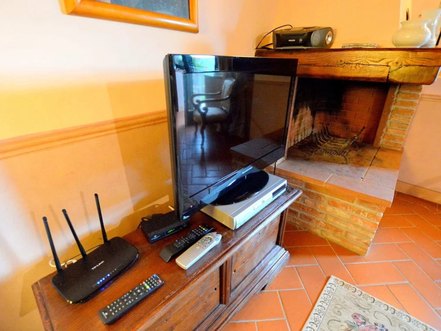 Holiday Home in Tuscany With Pool & BBQ