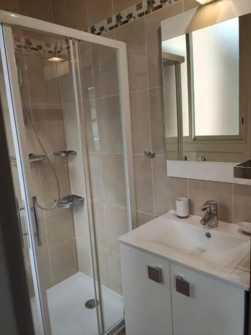 Studio Belles Prestations En Cevennes (Adults Only)