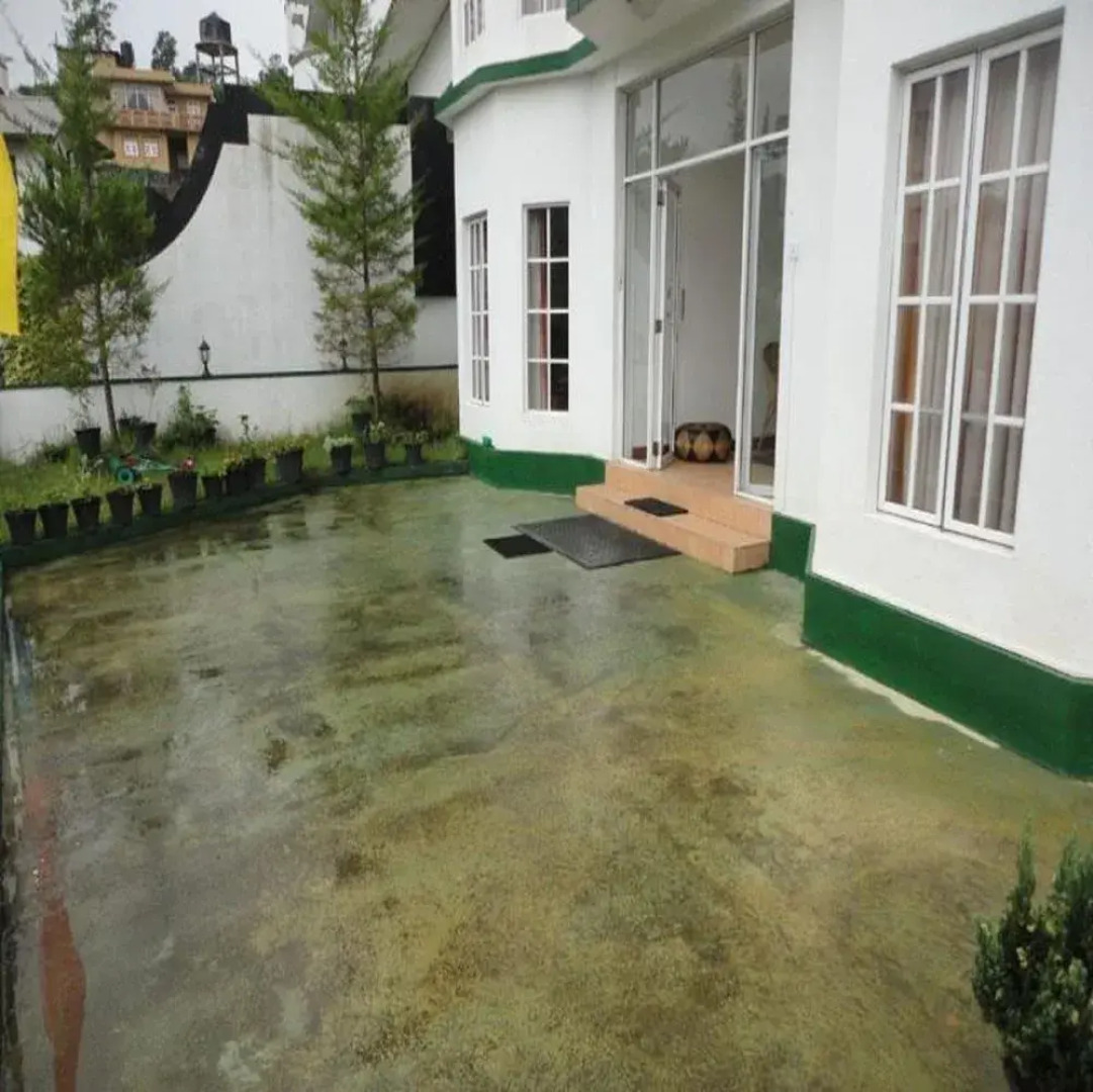 Vista Rooms Rose Garden