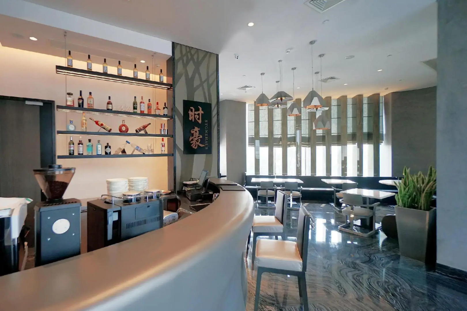 Cachet Boutique Zhejiang Circuit